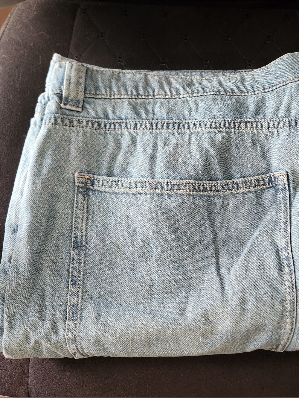 Arizona Jean Company Light Blue Relaxed Fit Women's Jeans